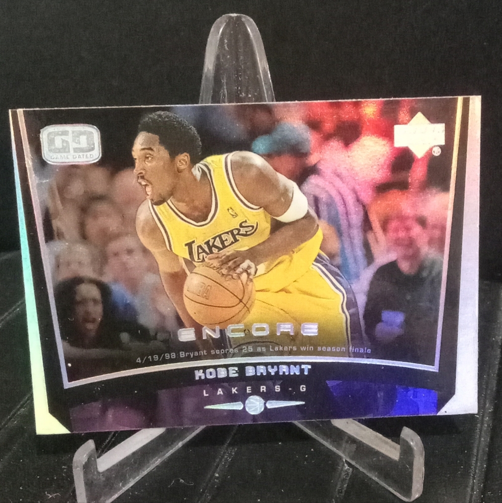 1999-00 Upper Deck Encore Game Dated 4/19/98 Kobe Bryant Lakers Refractor #39